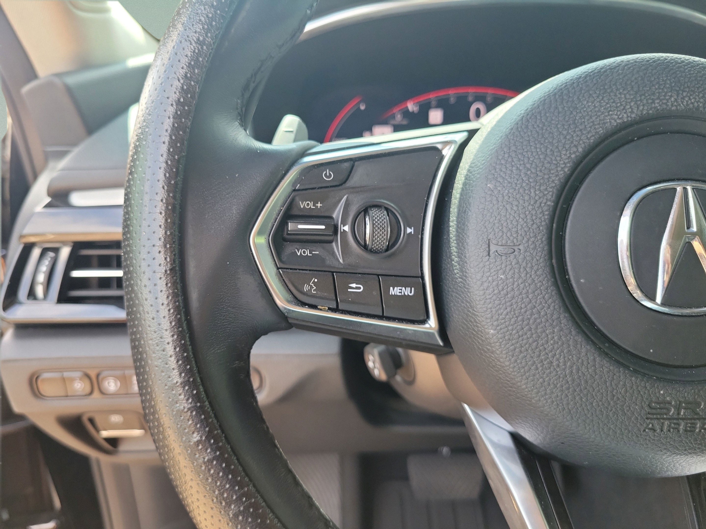 Used 2025 Acura MDX SH-AWD image 10