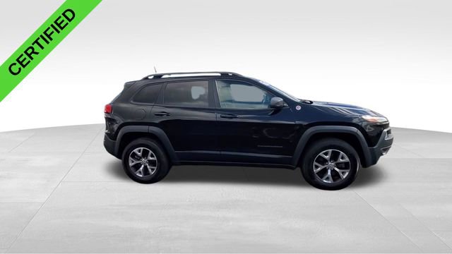 Used 2017 Jeep Cherokee Trailhawk w/ Comfort & Convenience Group AWD/4WD image 10