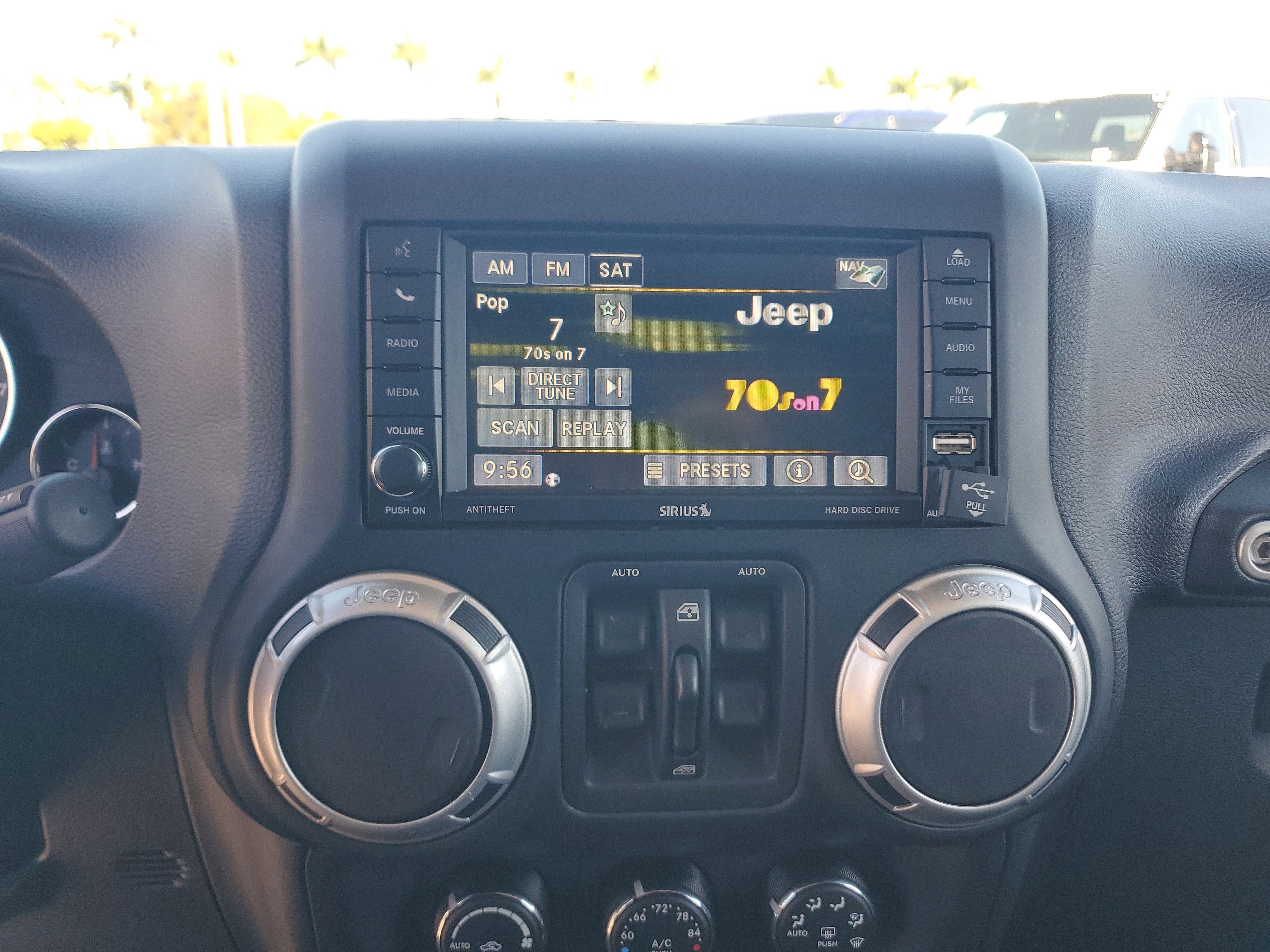 Used 2014 Jeep Wrangler Unlimited Sahara w/ Connectivity Group image 10