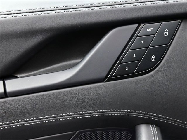 Used 2022 Porsche 911 50th Anniversary Edition image 8