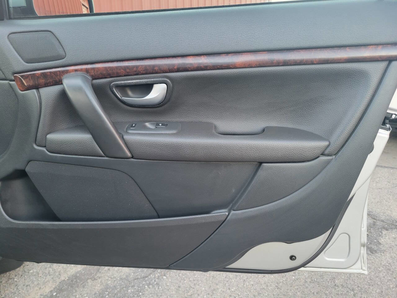 Used 2004 Volvo S80 2.9 image 28