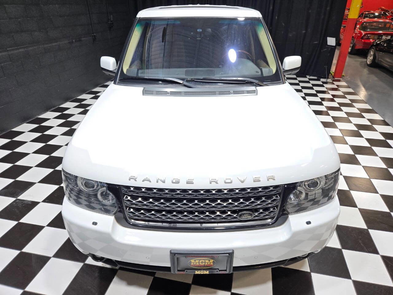 Used 2012 Land Rover Range Rover HSE LUX image 36