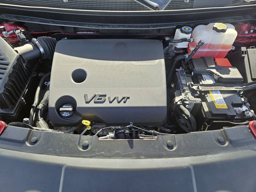 Used 2023 Chevrolet Traverse Premier AWD/4WD image 39
