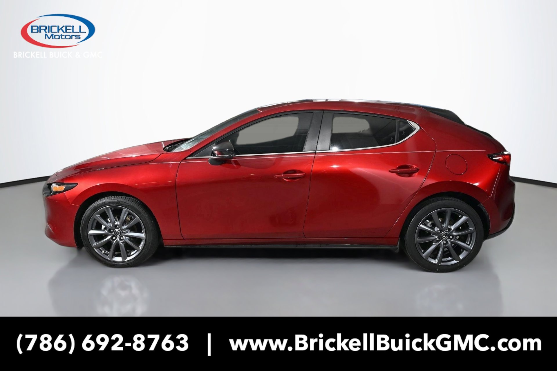 Used 2024 MAZDA MAZDA3 s FWD image 2