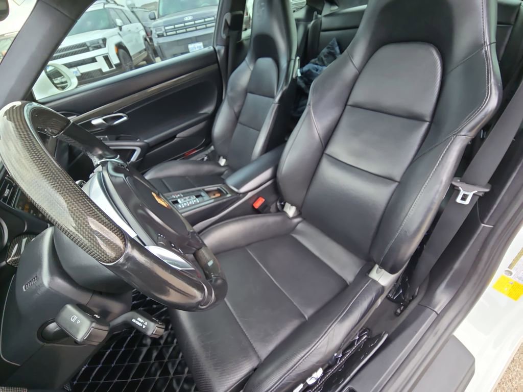 Used 2015 Porsche 911 Turbo S image 16