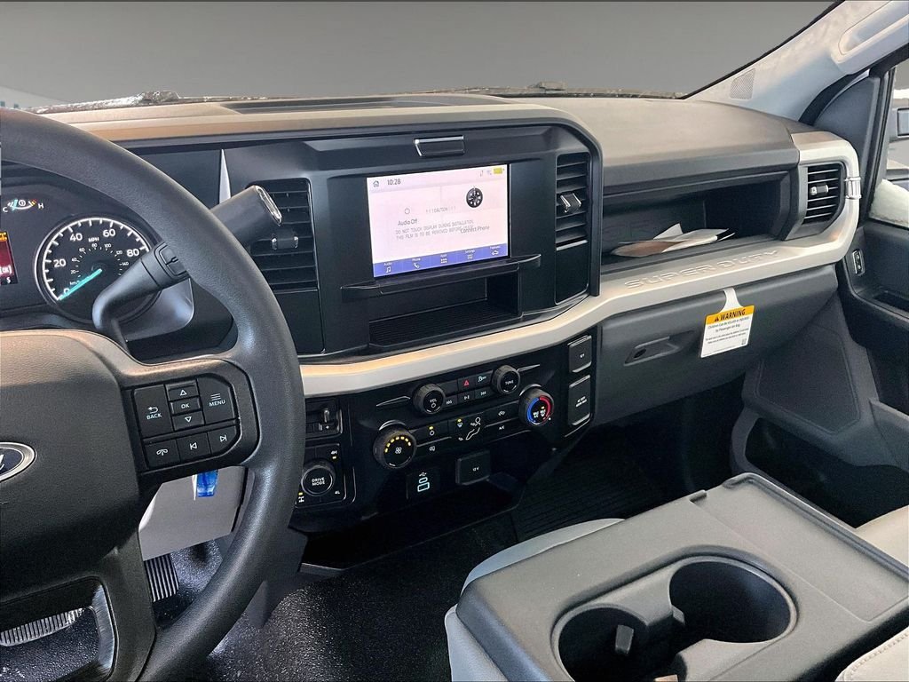New 2026 Ford F250 XL w/ XL Chrome Package AWD/4WD image 13