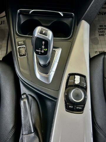 Used 2017 BMW 320i Sedan image 15