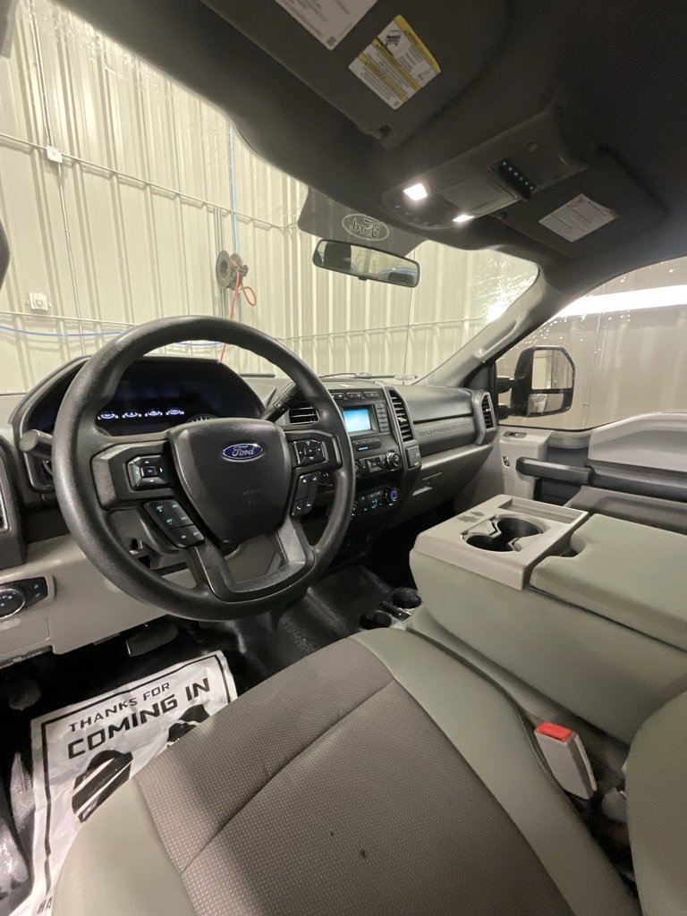 Used 2019 Ford F250 XL w/ STX Appearance Package image 9