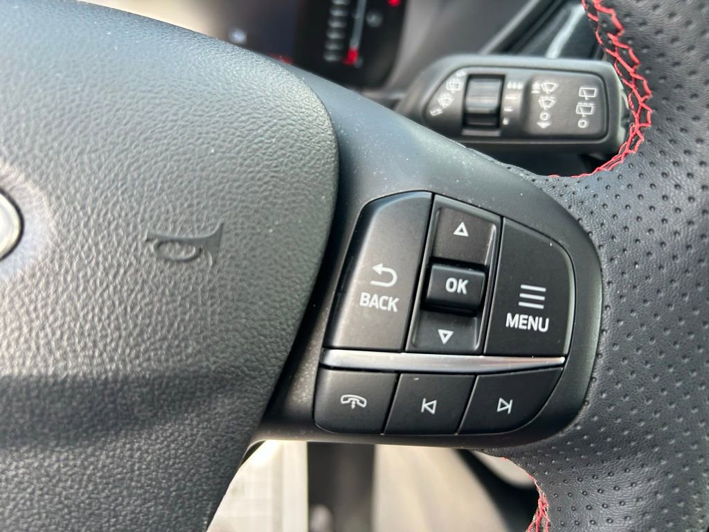 Certified 2023 Ford Escape ST-Line w/ Tech Pack #1 image 21