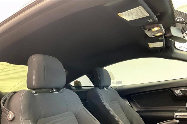 Used 2017 Ford Mustang GT RWD image 24