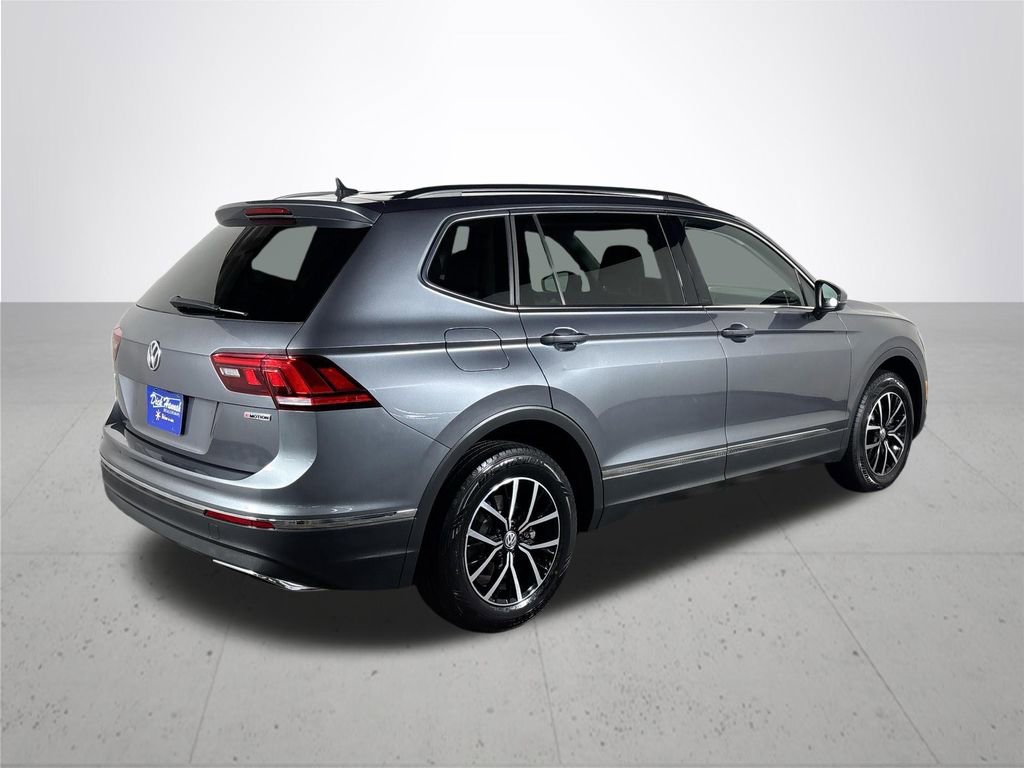 Certified 2021 Volkswagen Tiguan SE image 7