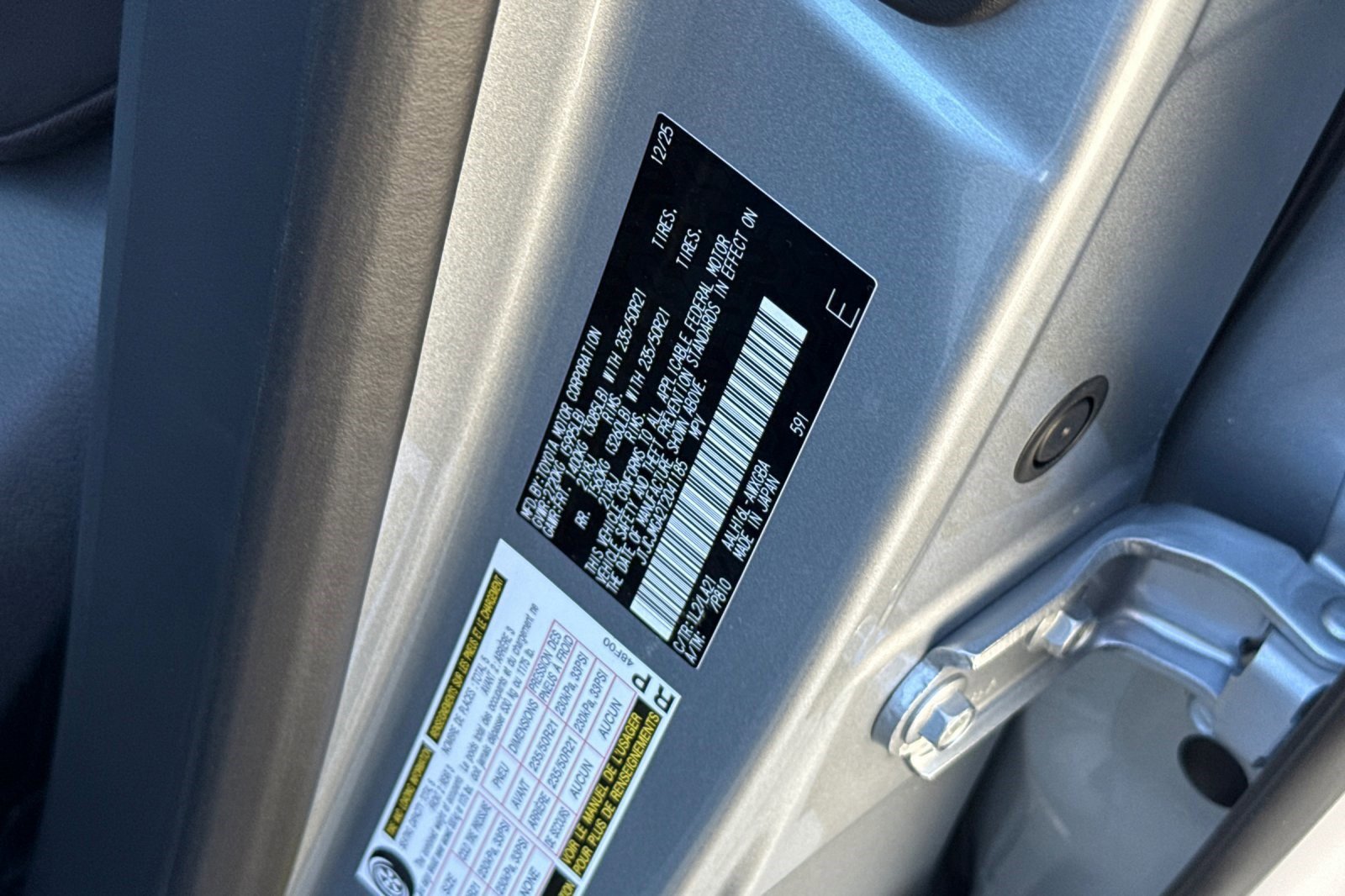 New 2026 Lexus RX 450h AWD image 15