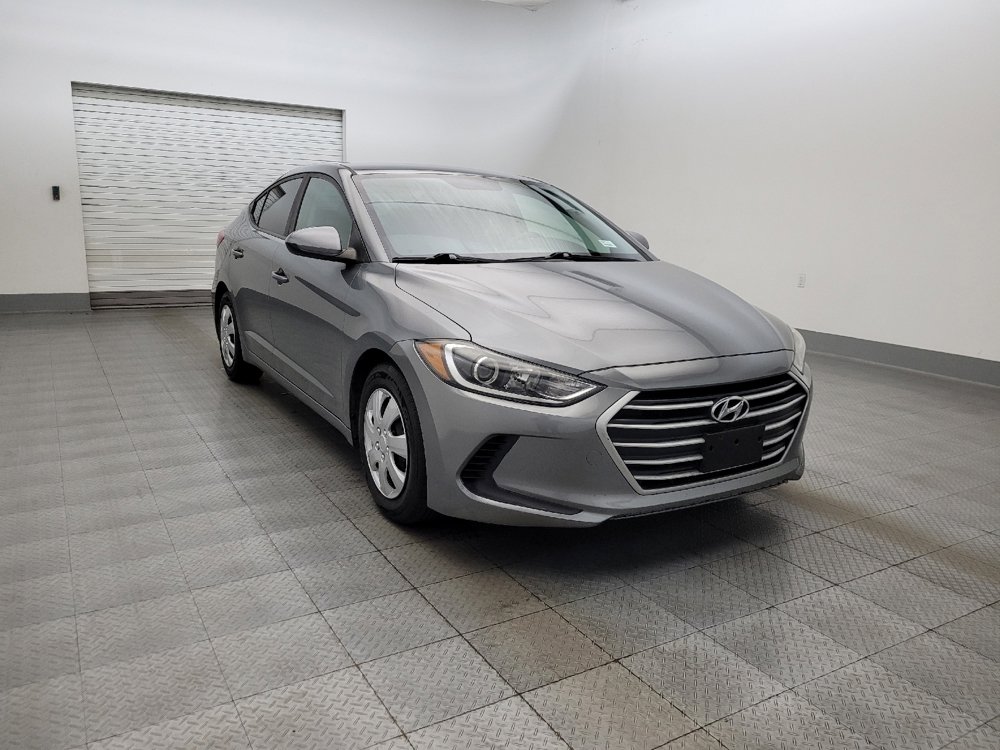 Used 2017 Hyundai Elantra SE image 13