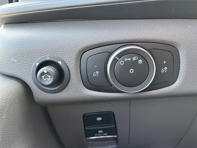 New 2025 Ford Transit 250 Low Roof image 18