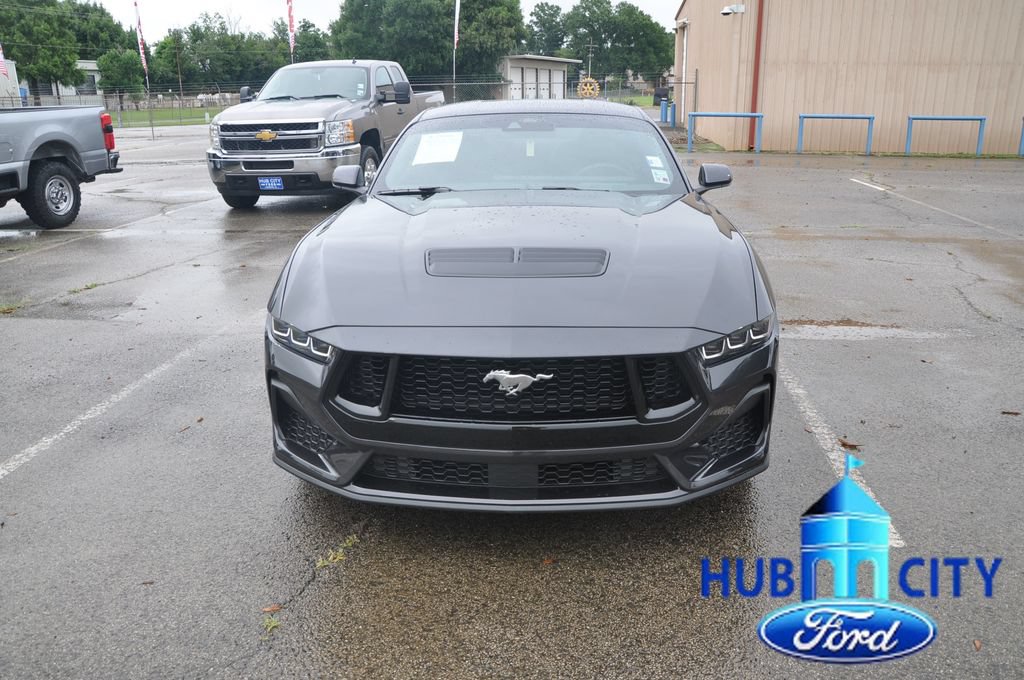 Used 2024 Ford Mustang GT Premium RWD image 8