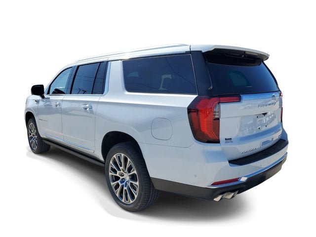New 2026 GMC Yukon XL Denali w/ Sun & Power Step Package AWD/4WD image 4