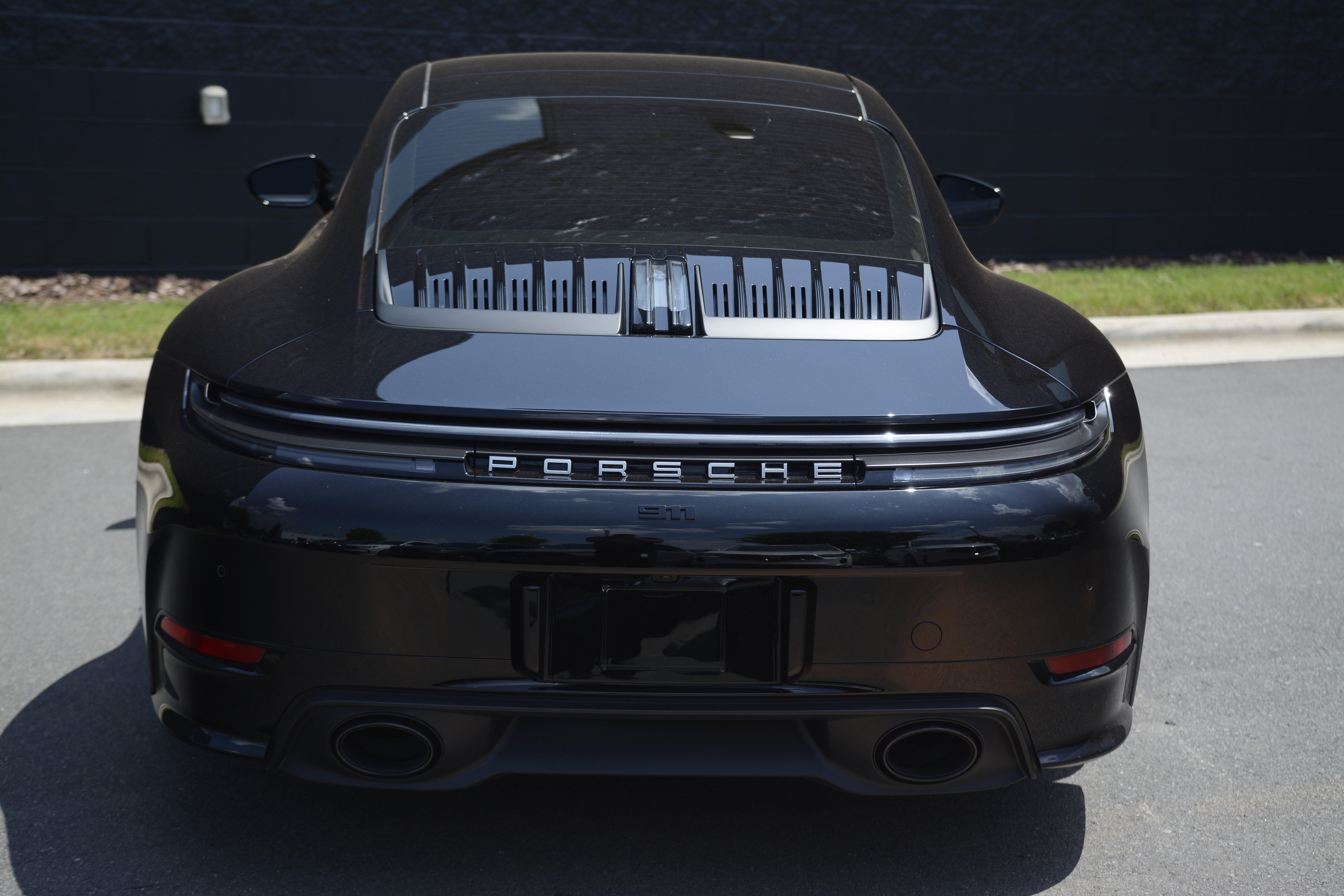 Certified 2025 Porsche 911 Carrera S RWD image 6