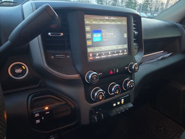 Used 2020 RAM 3500 Tradesman image 9