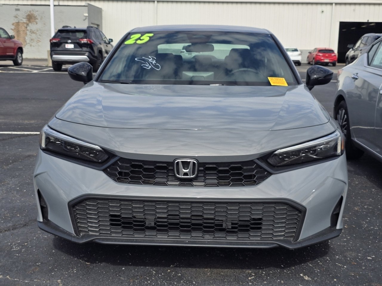 Used 2025 Honda Civic Sport image 2