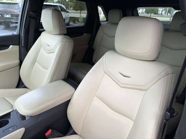 Used 2019 Cadillac XT5 FWD image 14