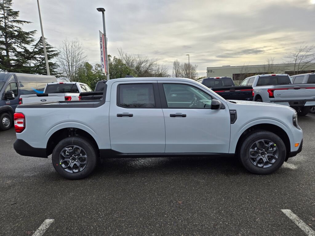 New 2026 Ford Maverick XLT w/ XLT Luxury Package AWD/4WD image 4