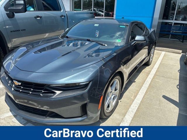 Used 2023 Chevrolet Camaro LT RWD image 1