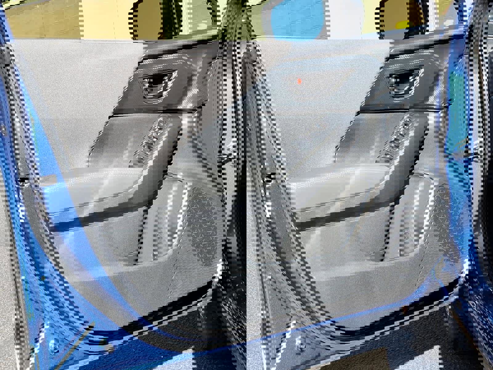 Certified 2025 Subaru Crosstrek 2.0i Premium w/ Convenience Package #2 image 22