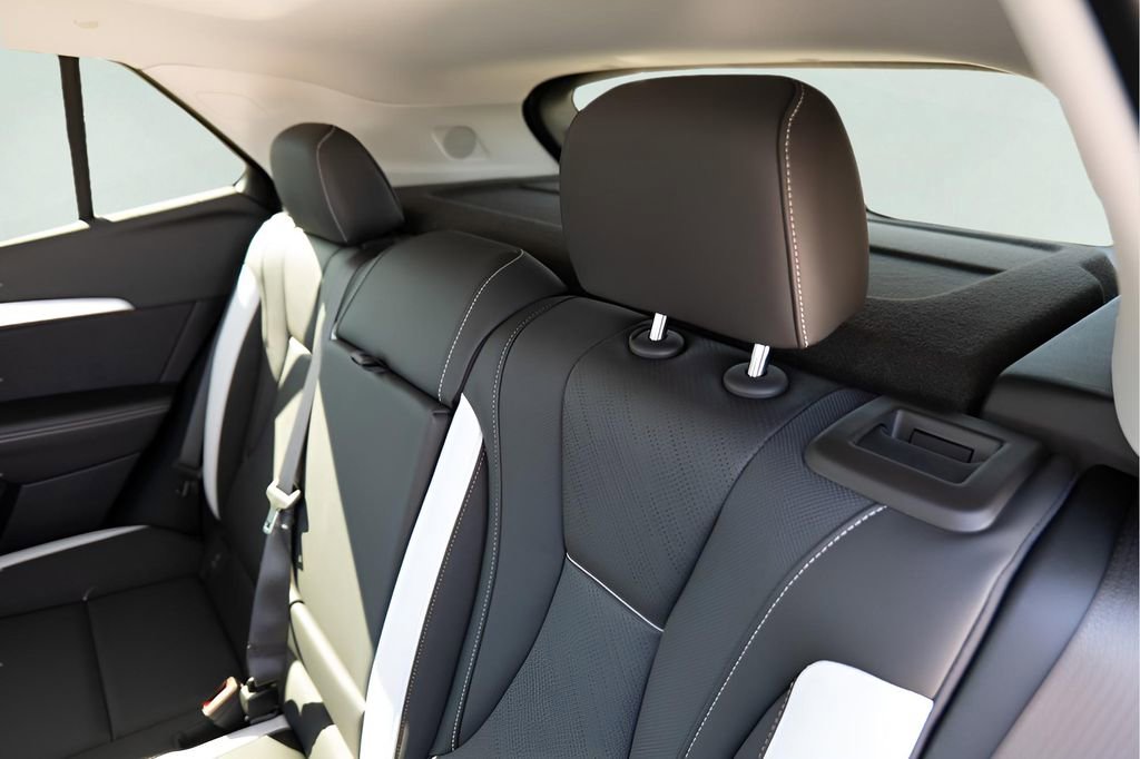 New 2026 Buick Envision Sport Touring image 24