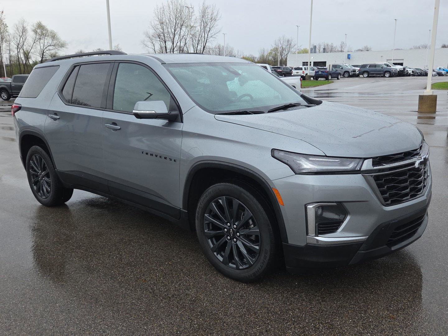 Used 2023 Chevrolet Traverse RS AWD/4WD image 9