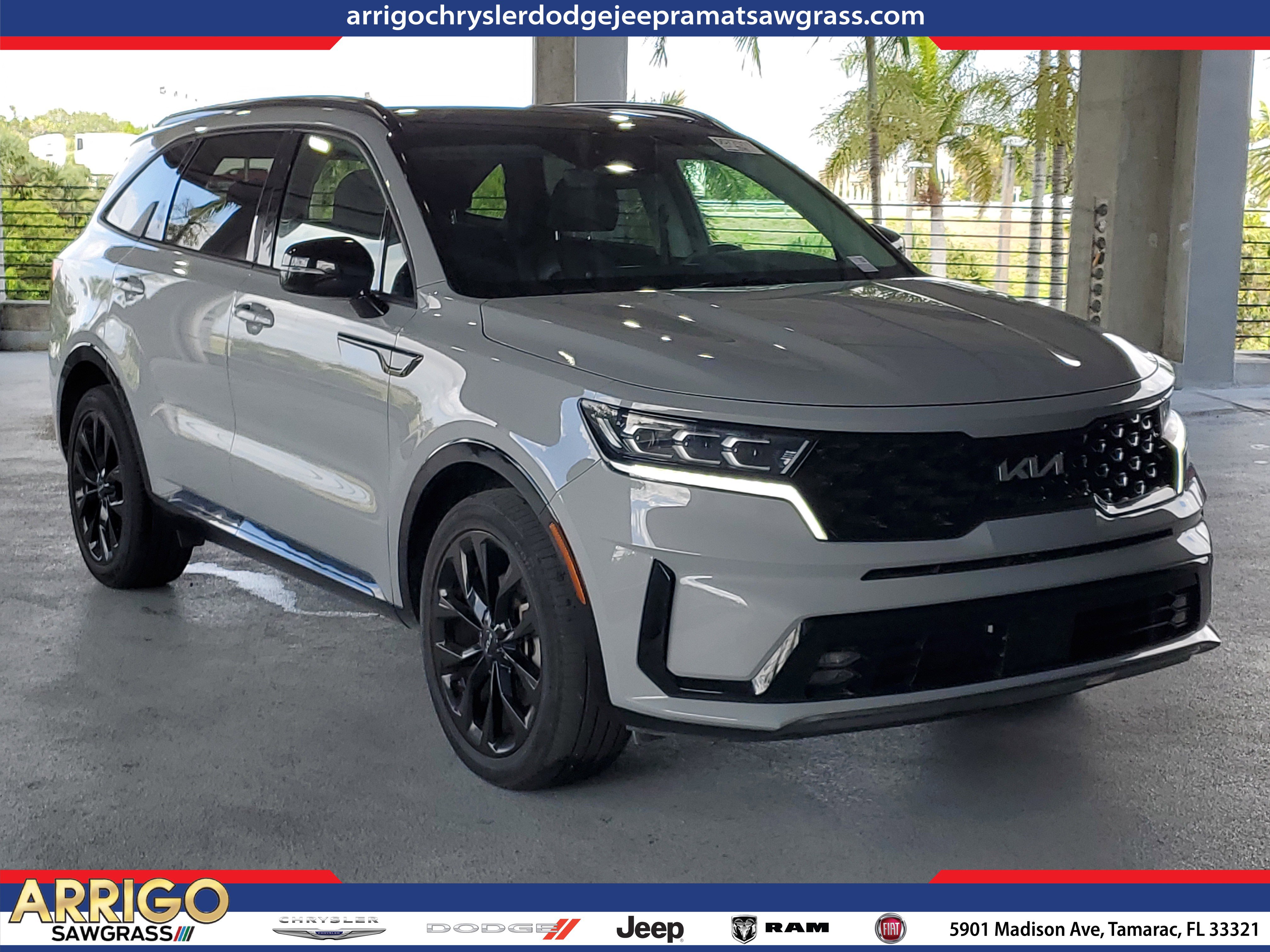 Used 2023 Kia Sorento SX image 1