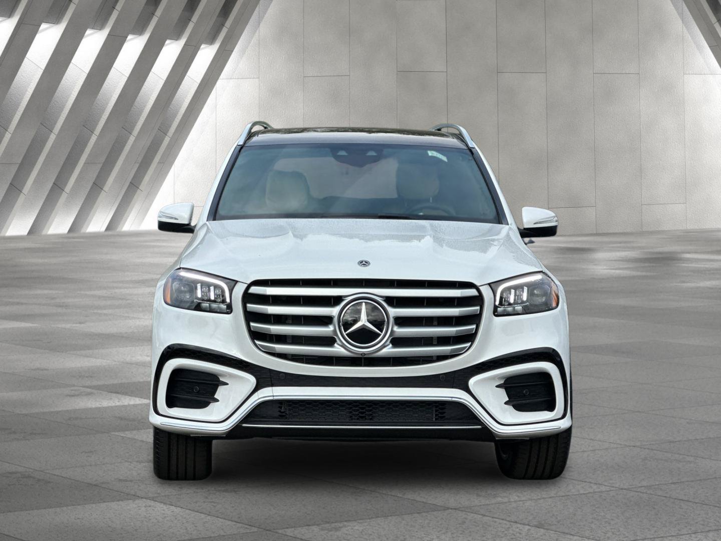 New 2026 Mercedes-Benz GLS 580 4MATIC image 9