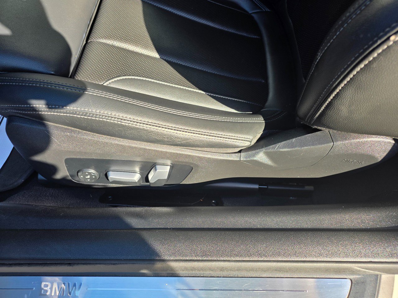Used 2024 BMW 430i Convertible image 20