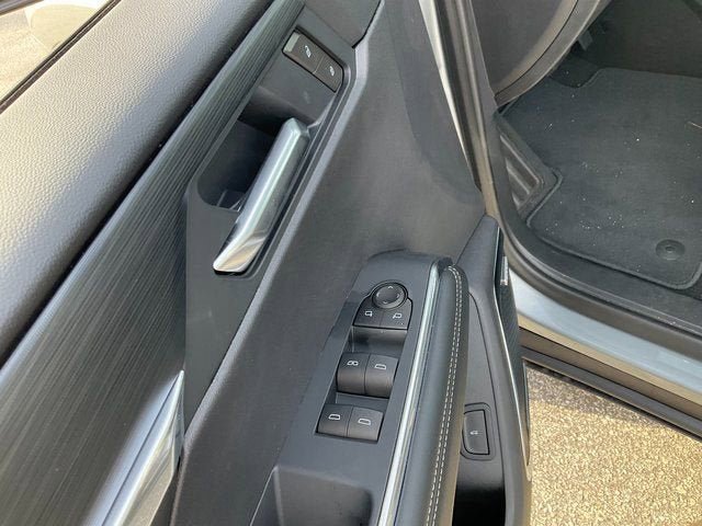 New 2025 GMC Acadia Elevation w/ Black Edition FWD image 5