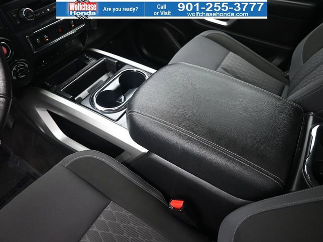 Used 2024 Nissan Titan SV w/ SV Utility Package image 15