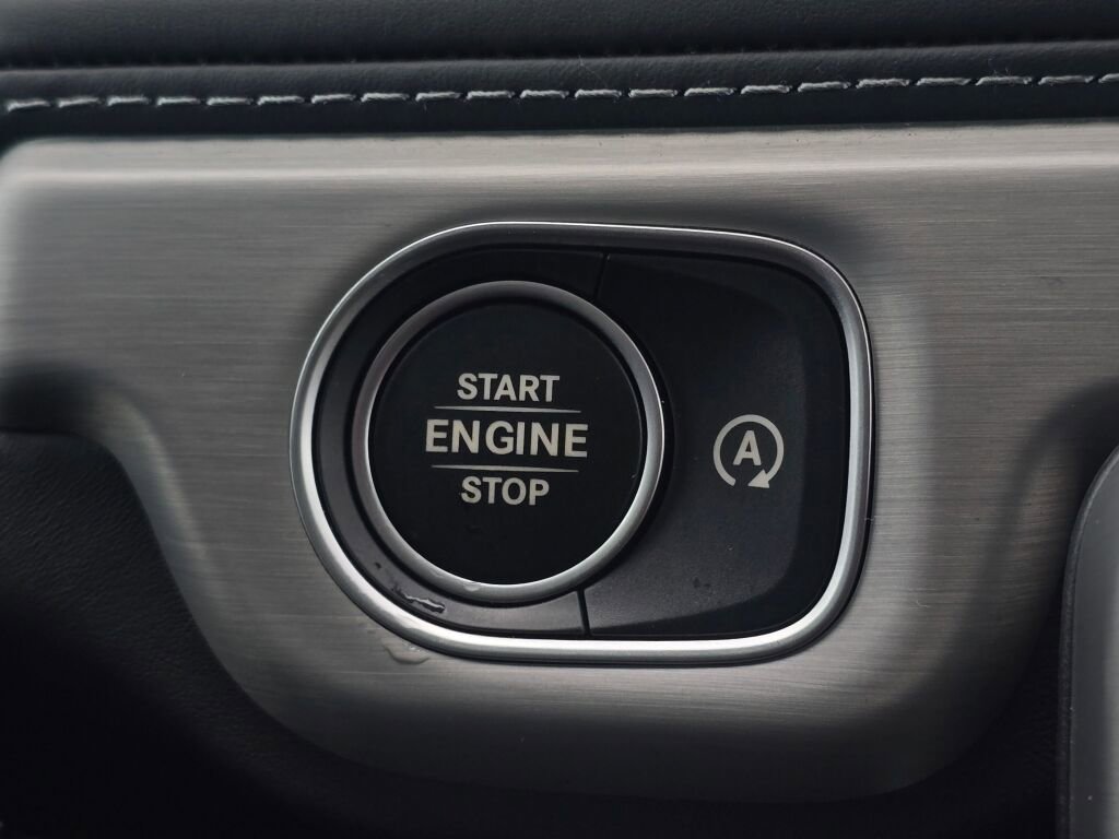 Used 2025 Mercedes-Benz G 63 AMG 4MATIC image 39