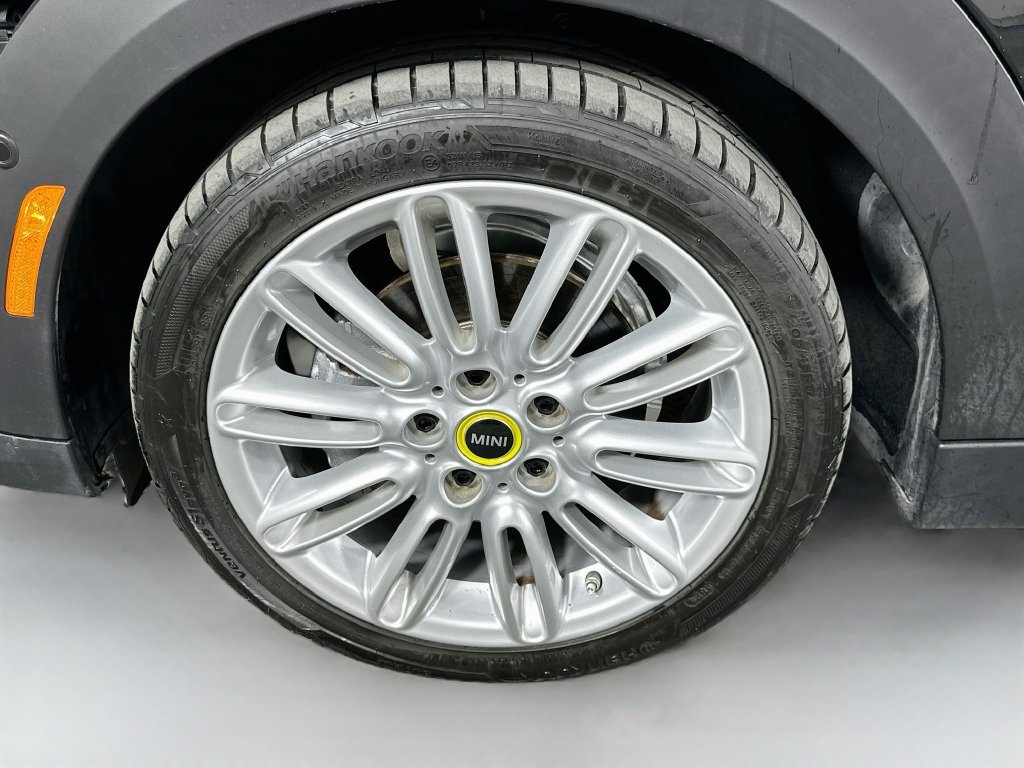 Used 2024 MINI Cooper SE FWD image 31