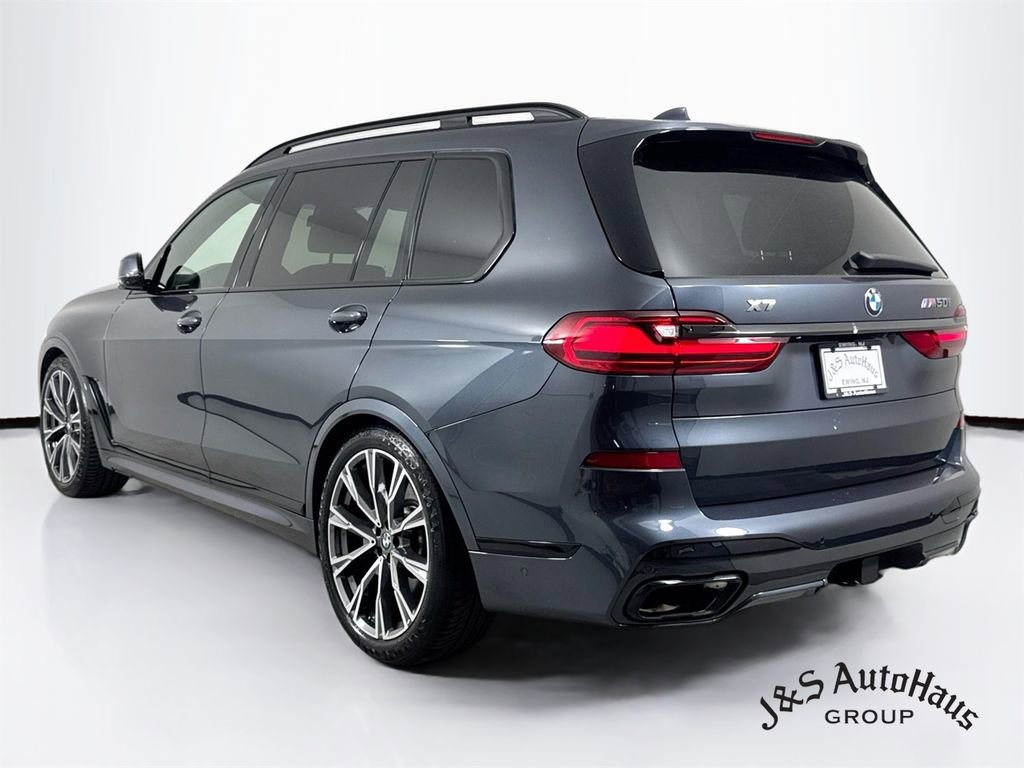 Used 2022 BMW X7 M50i w/ Dynamic Handling Package AWD/4WD image 5