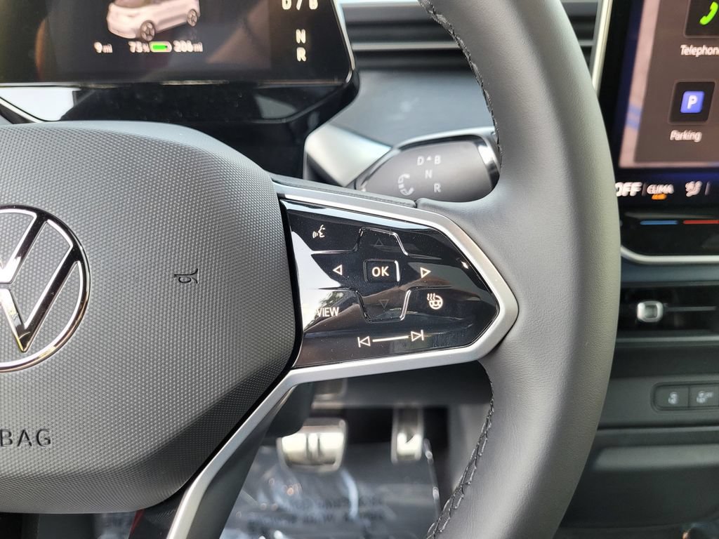New 2025 Volkswagen ID. Buzz Pro S Plus RWD image 23