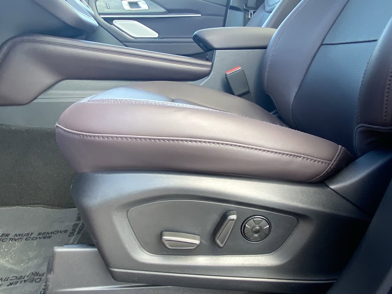 New 2026 Ford Explorer Platinum RWD image 15