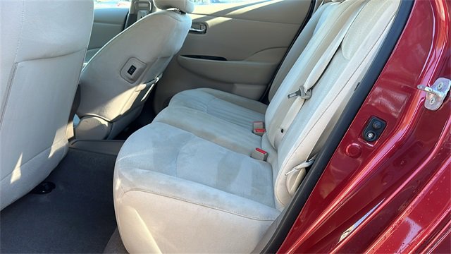 Used 2015 Nissan Leaf SV w/ LED & Quick Charge Package image 21