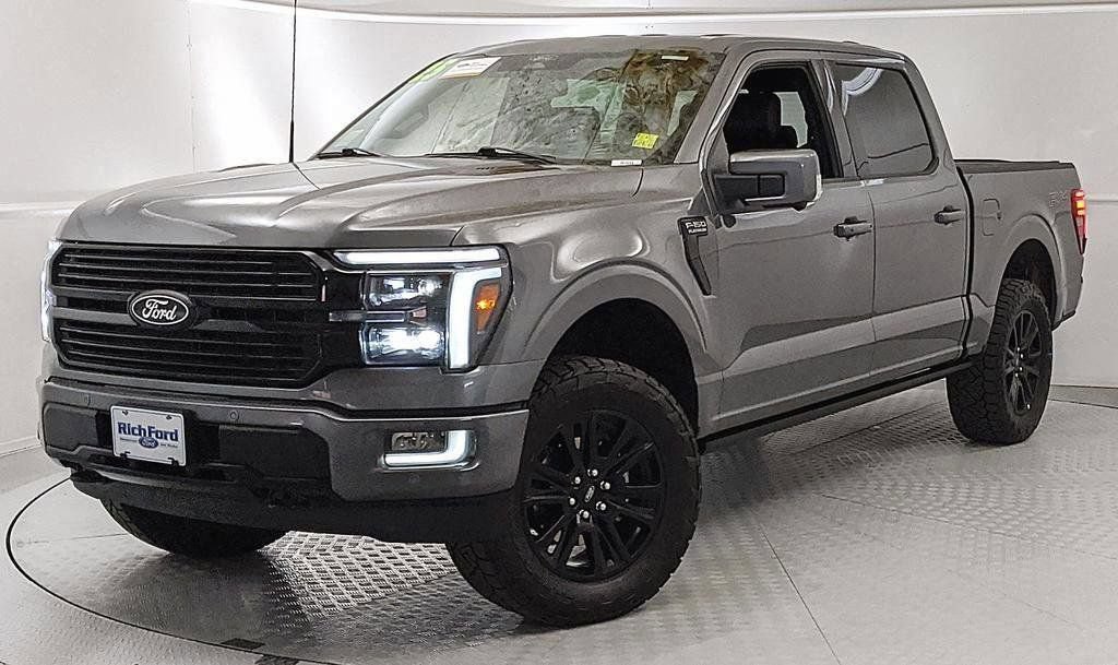 Used 2025 Ford F150 Platinum w/ FX4 Off-Road Package AWD/4WD image 6