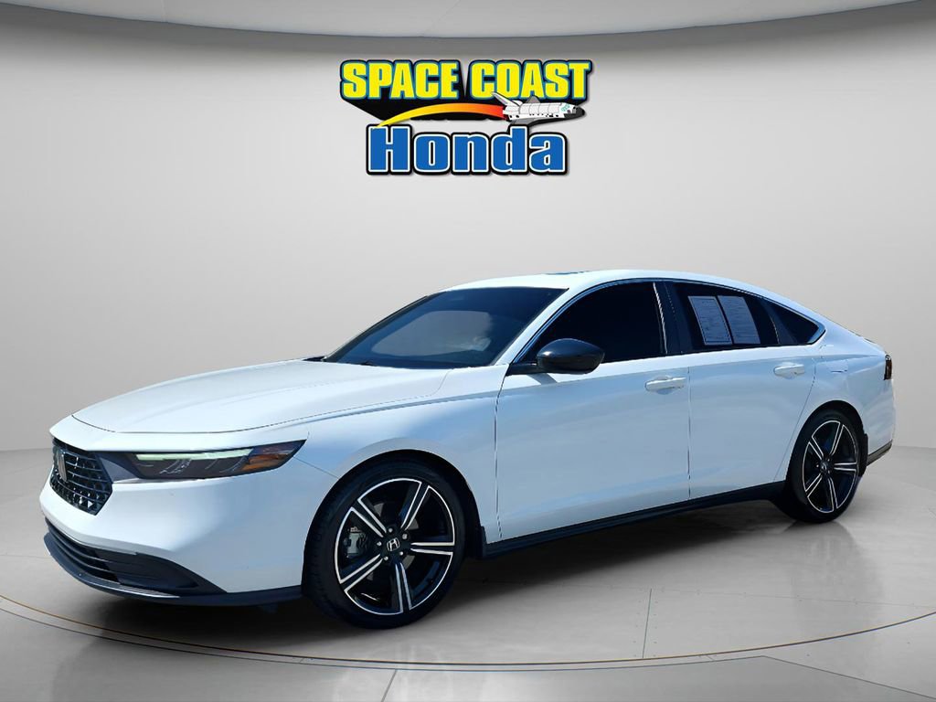 Used 2023 Honda Accord Sport image 7