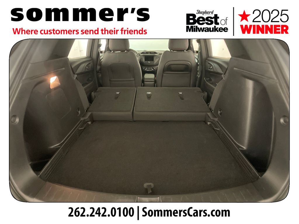 Used 2023 Chevrolet TrailBlazer RS AWD/4WD image 26