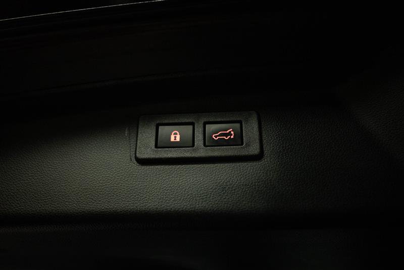 Used 2023 Subaru Outback Premium w/ Popular Package #1 AWD/4WD image 8