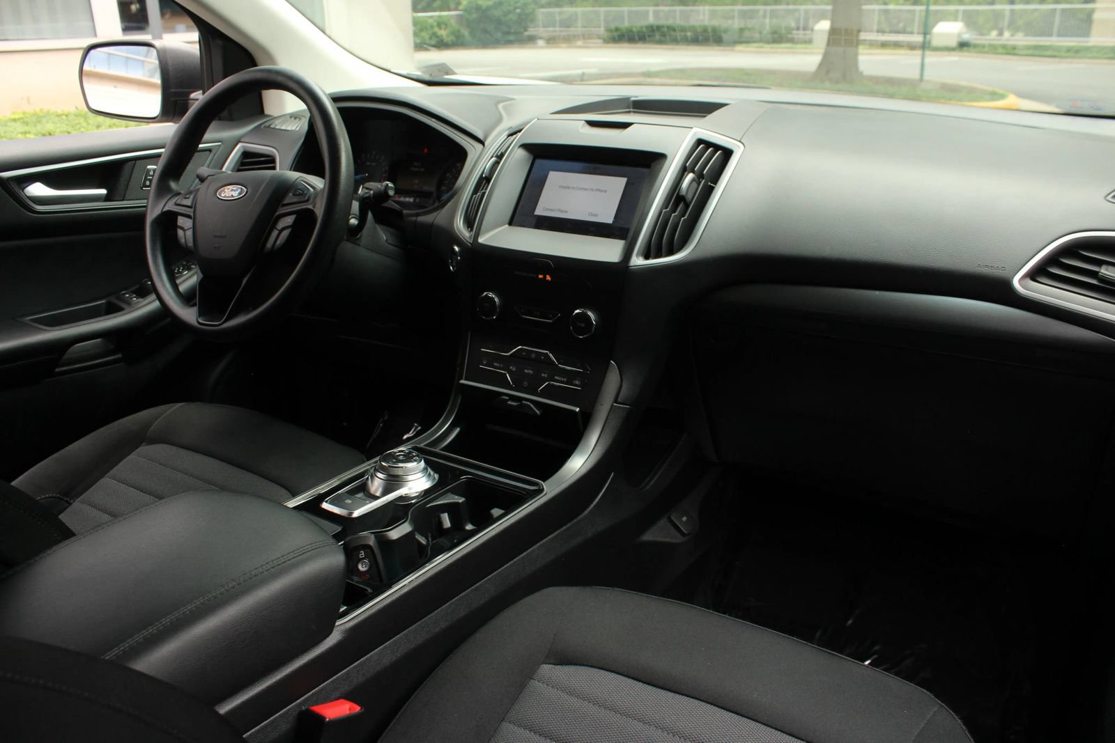 Used 2020 Ford Edge SE FWD image 24