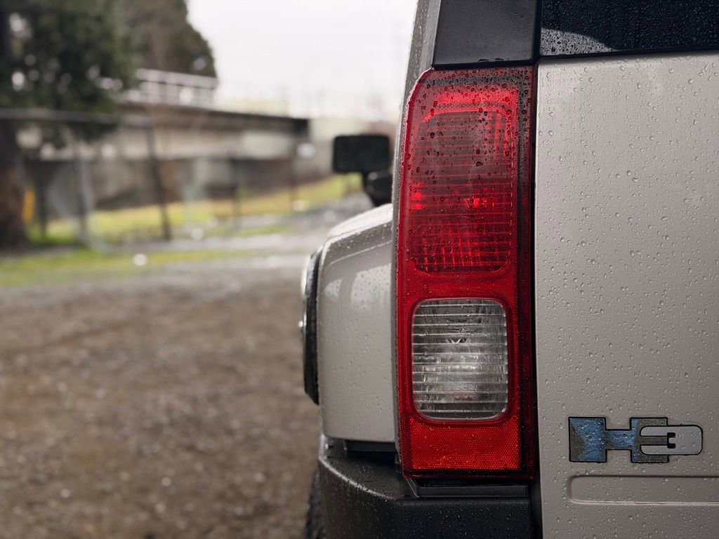 Used 2007 HUMMER H3 image 16