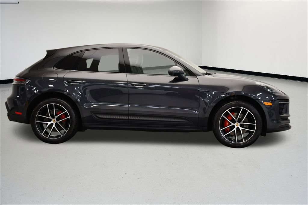 Used 2024 Porsche Macan S image 8