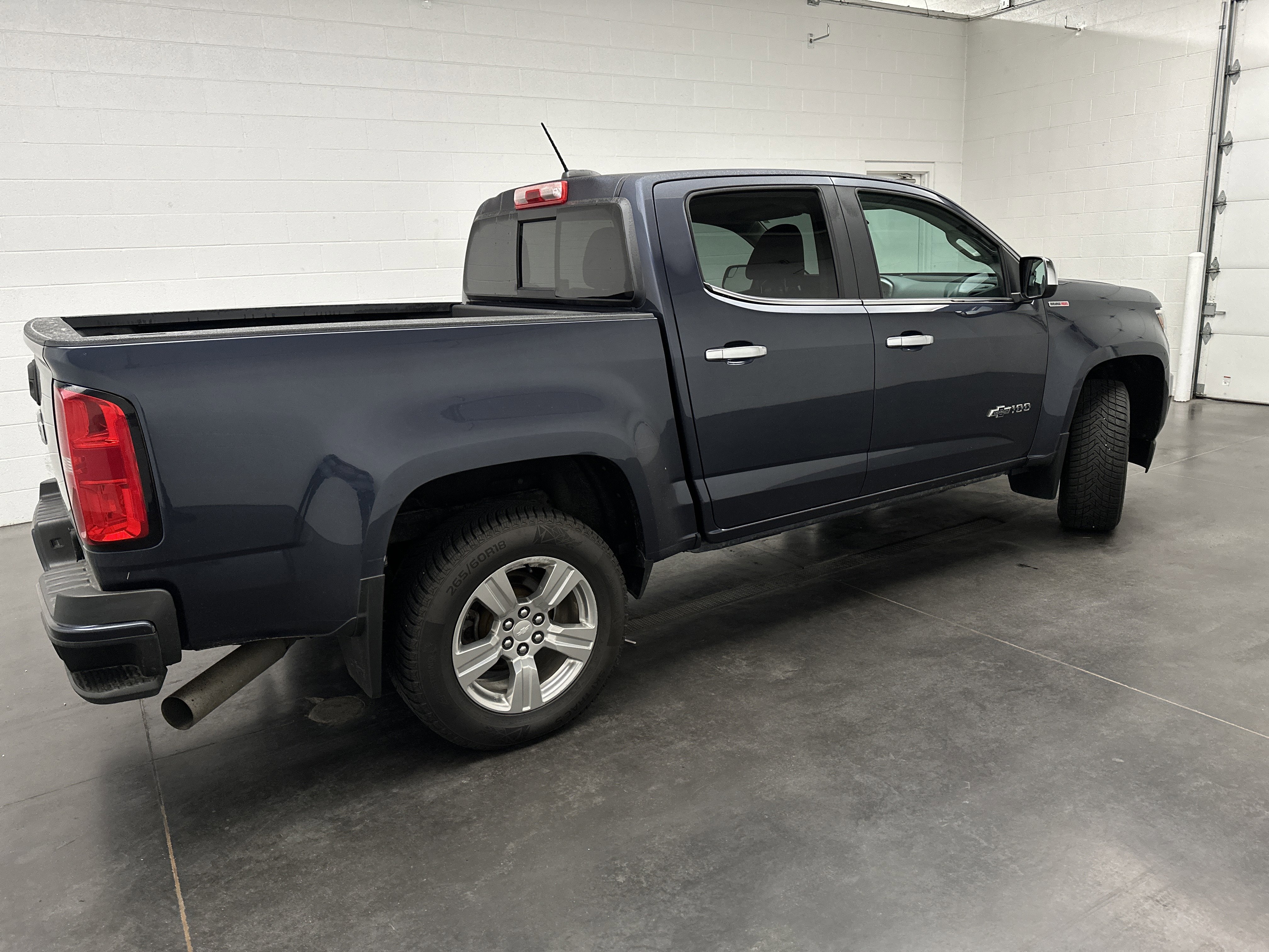 Used 2018 Chevrolet Colorado Z71 w/ Centennial Edition AWD/4WD image 9