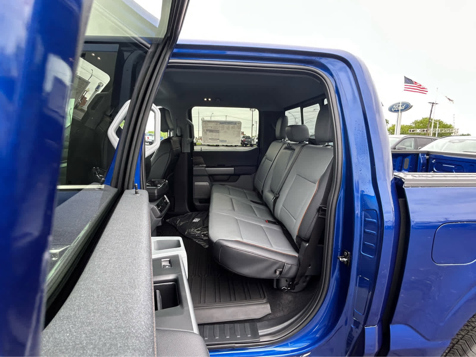 New 2026 Ford F150 Lariat image 8