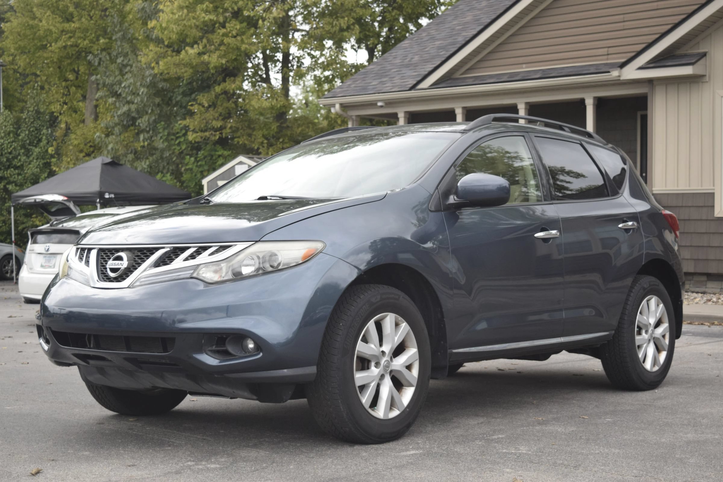 Used 2013 Nissan Murano SV w/ Value Pkg AWD/4WD image 2